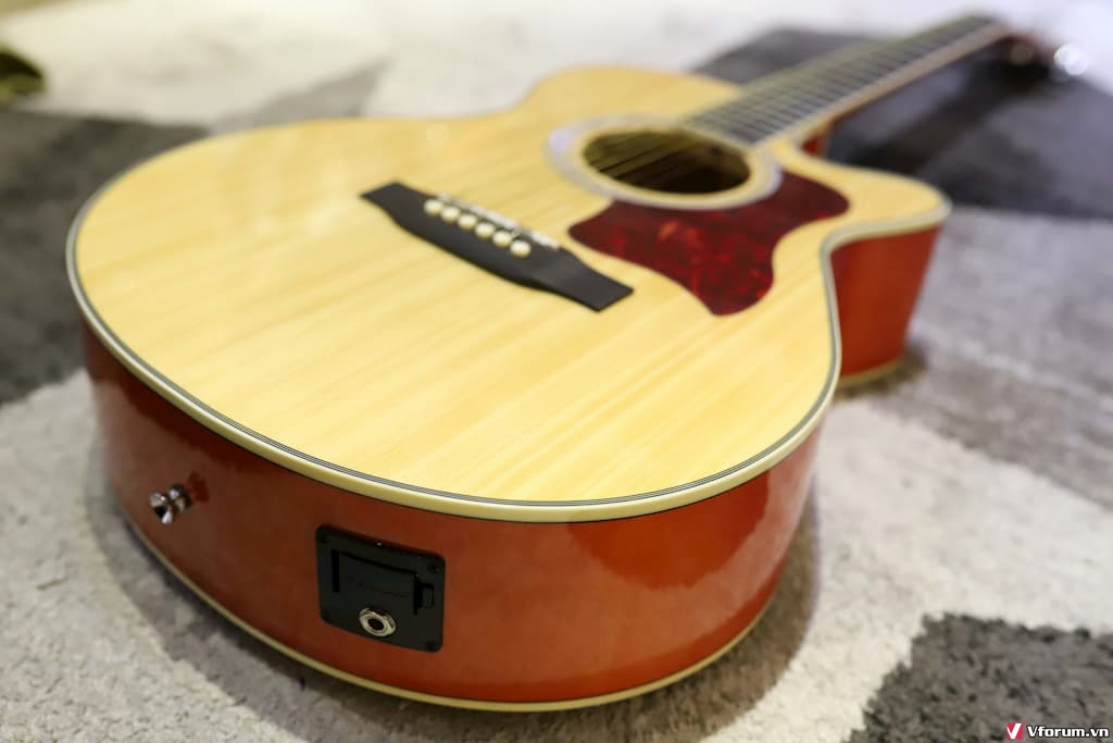 Đàn Guitar Acoustic CHARD EA20C