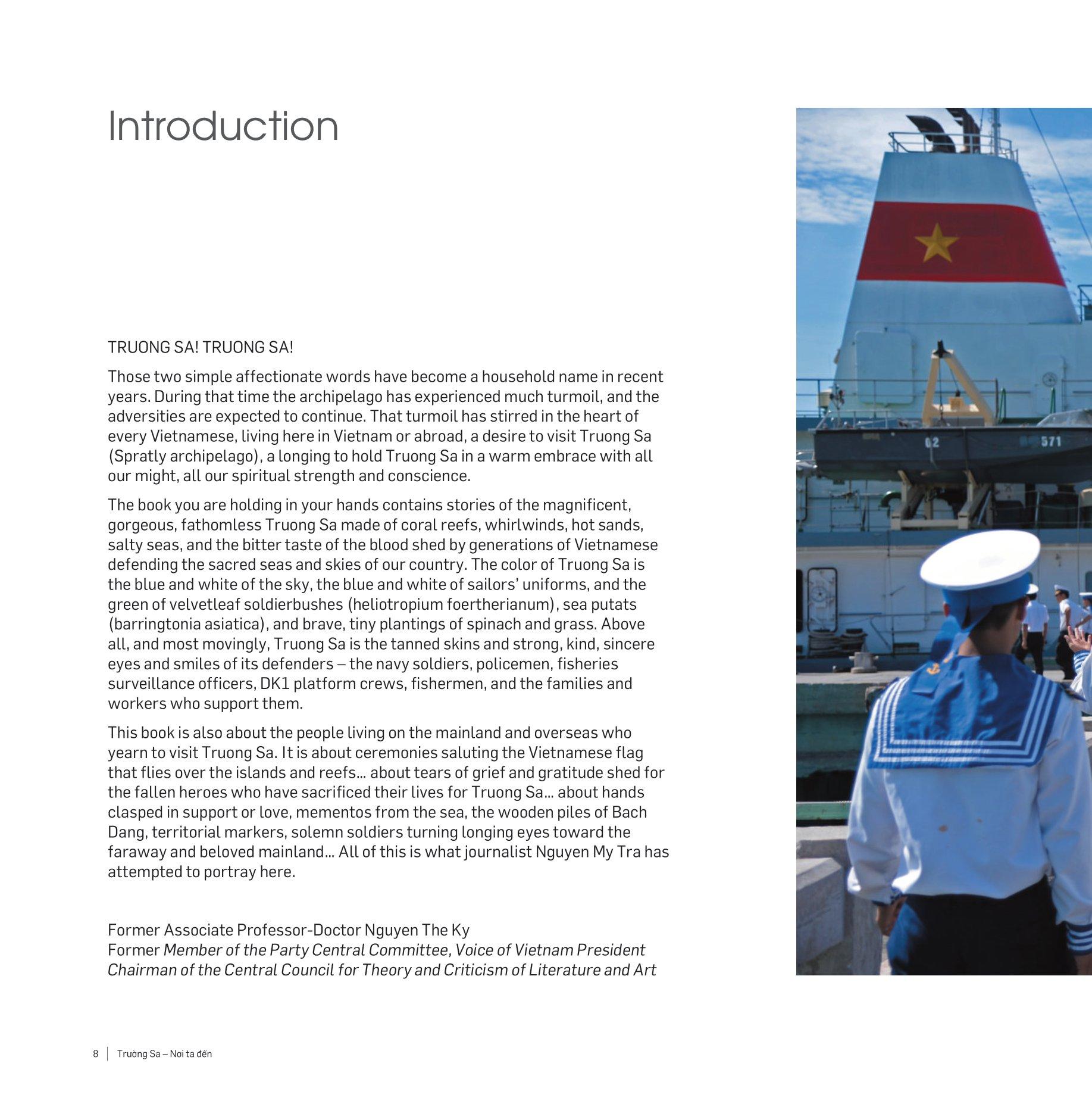 Tủ Sách Biển Đảo Việt Nam - Trường Sa - Nơi Ta Đến - Here Were Come (Tái Bản 2024)