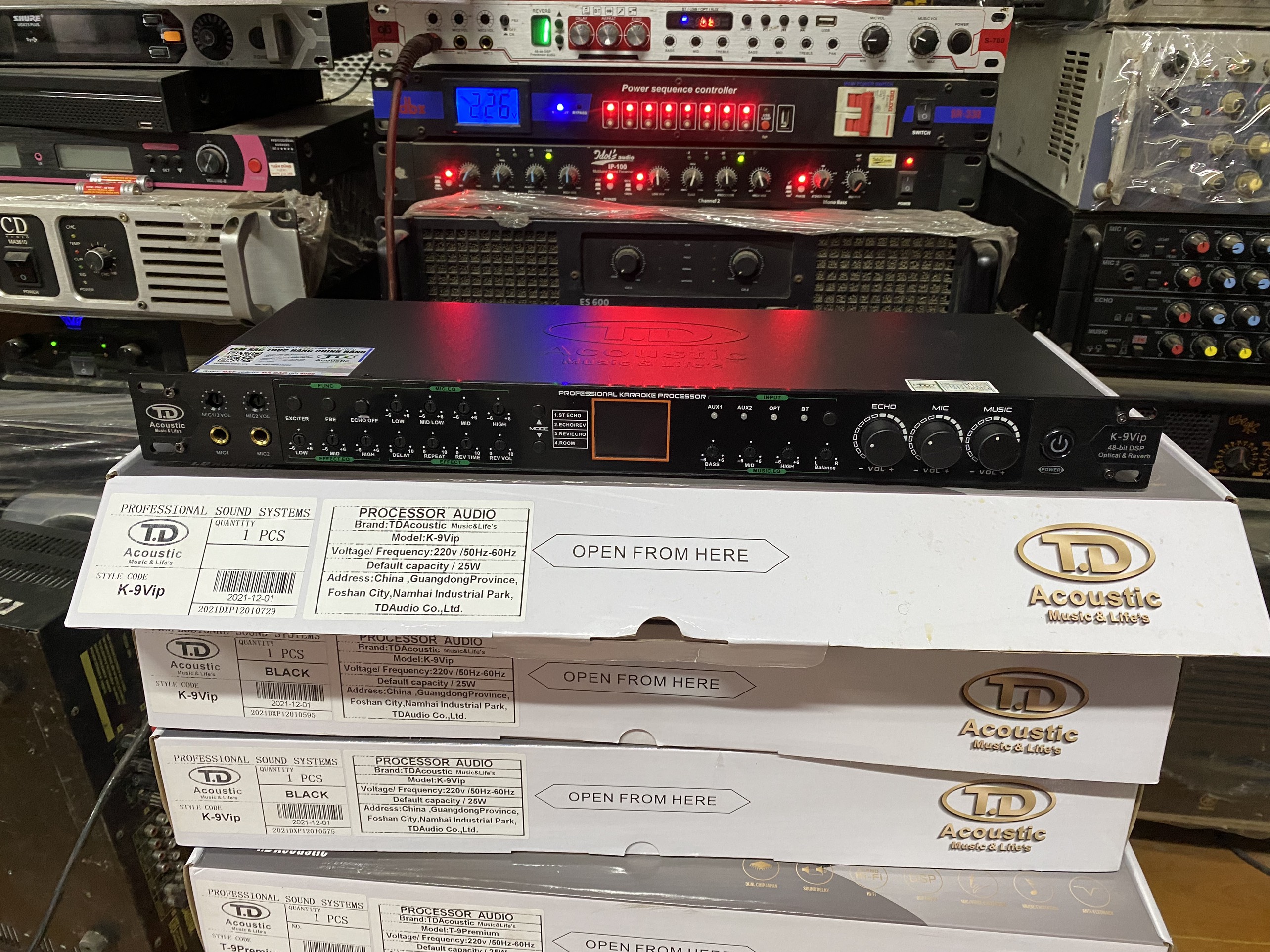 Vang Cơ TD Acoustic K9 Vip - Vang cơ chống hú có Reverb, kết nối bluetooth, cổng quang