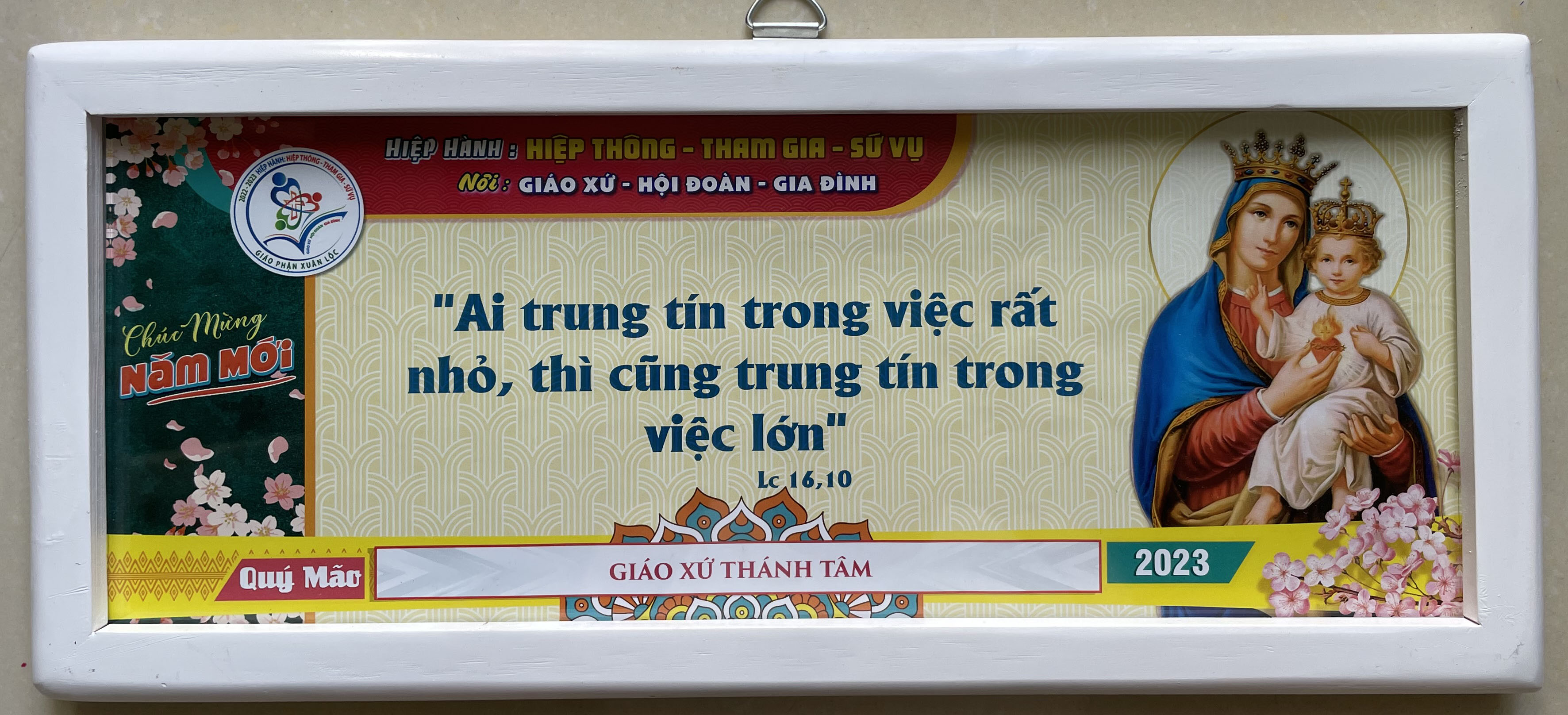 Khung dùng để treo Lời Chúa - Lộc Thánh cho người Công Giáo - Màu gỗ