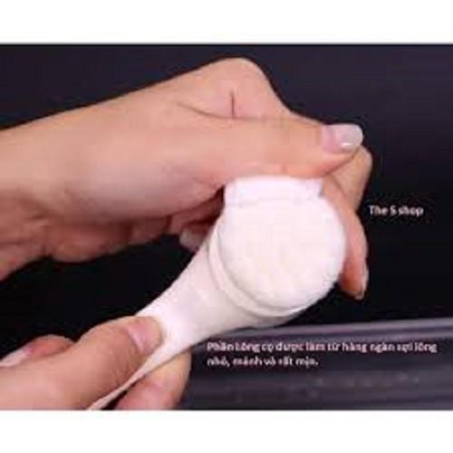 CỌ RỬA MẶT VÀ MASSAGE KOREA