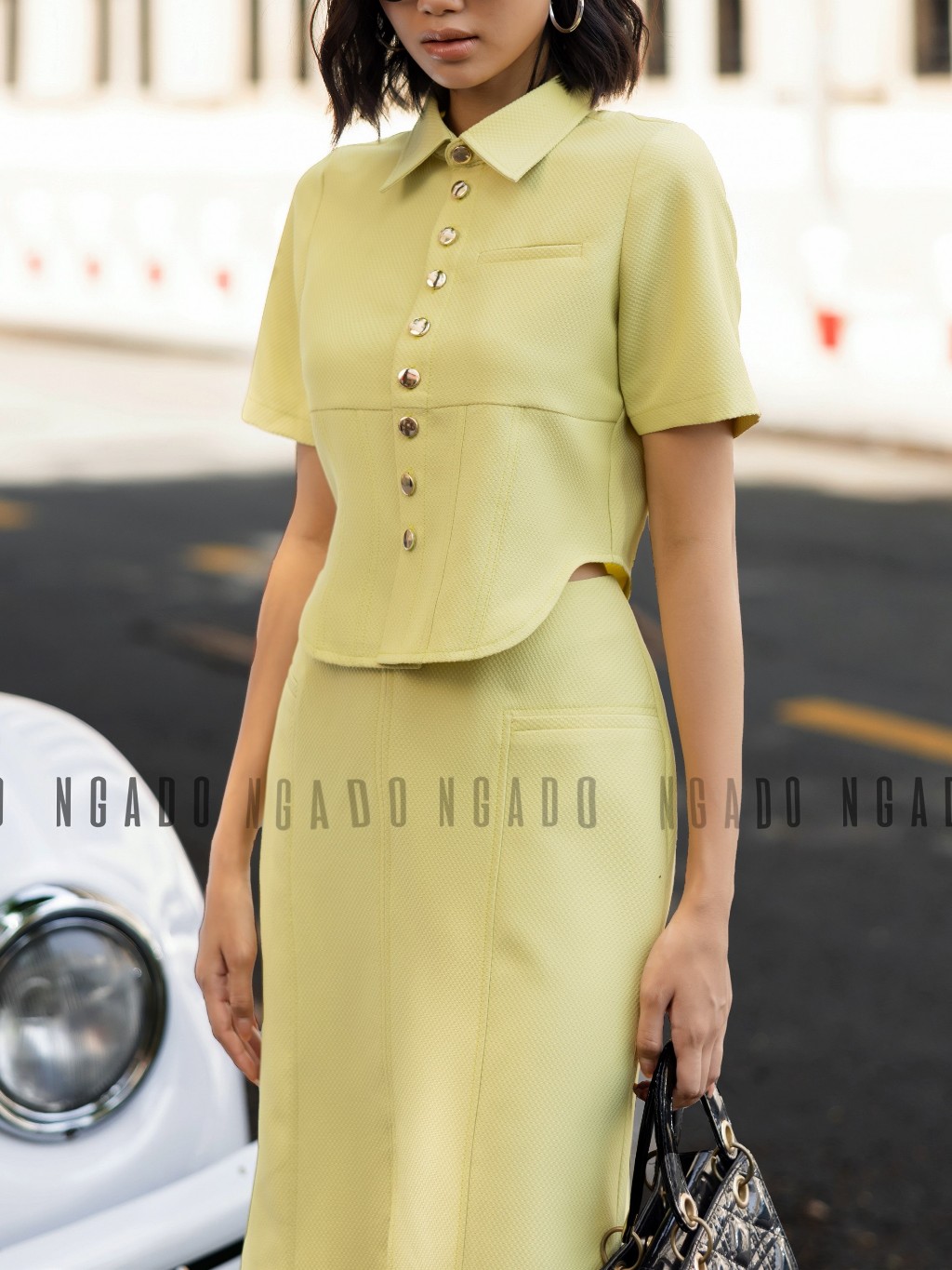 Set áo váy xanh bơ ngắn tay NGADO , set đồ nữ , Set áo croptop vạt bầu kèm chân váy đuôi cá xẻ tà