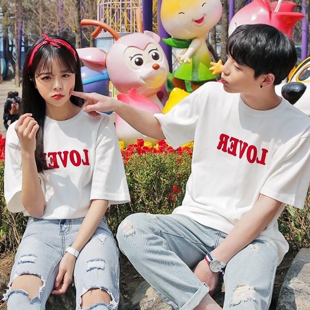 Áo thun đôi tay lỡ love