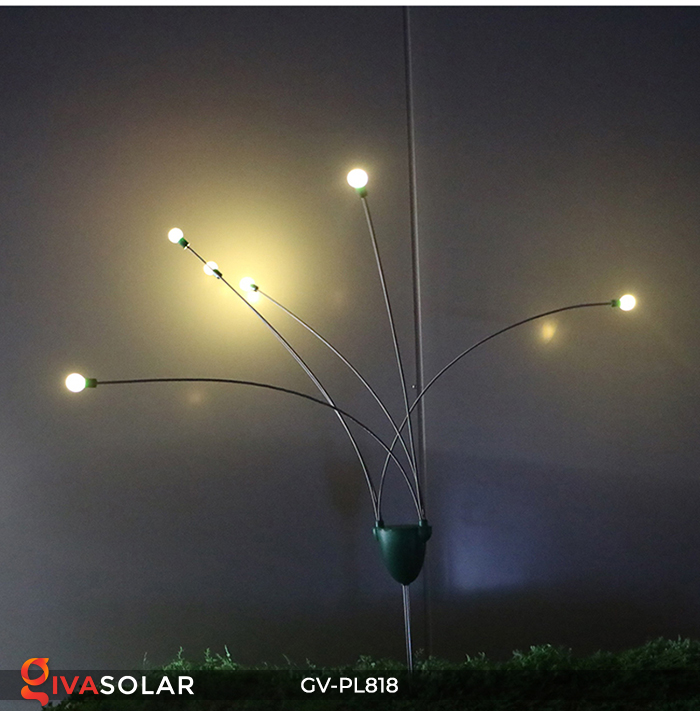 Cây đèn trang trí sân vườn, công viên, lối đi, buổi tiệc, lễ tết chuyển động xoay ngoài trời GIVASOLAR GV-PL818