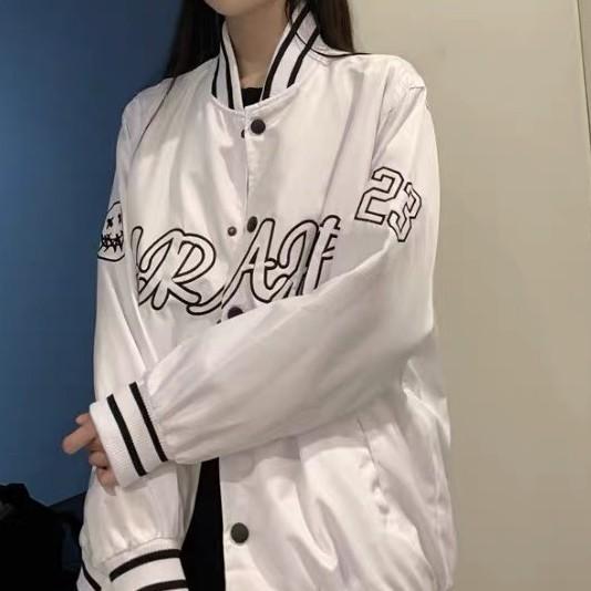 Áo khoác gió nữ cổ BomBer