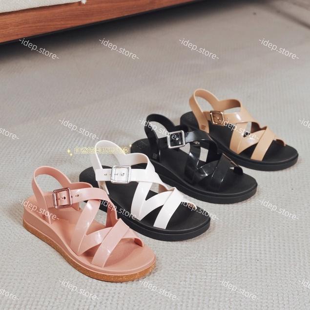 Giày sandal nữ 2 quai chéo nhựa dẻo đế cao su êm chân đi mưa đi học chống trơn trượt iDÉP- GL082