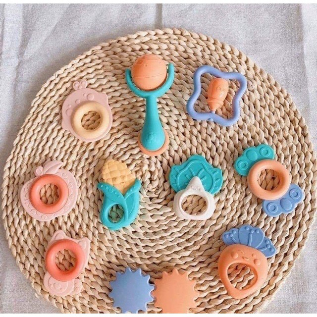Xúc xắc gặm nướu bộ 10 món Baby Rattle