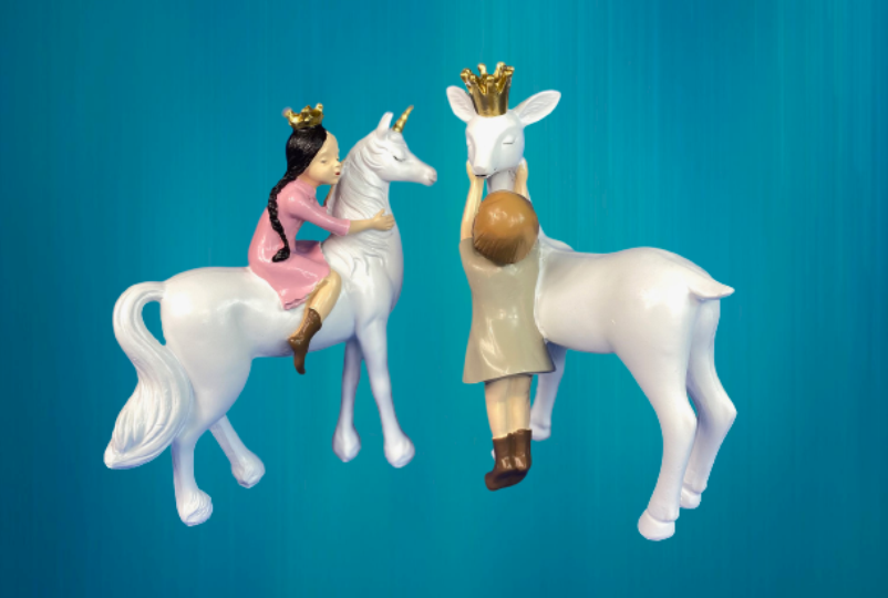 Bộ đôi Công chúa cưỡi ngựa