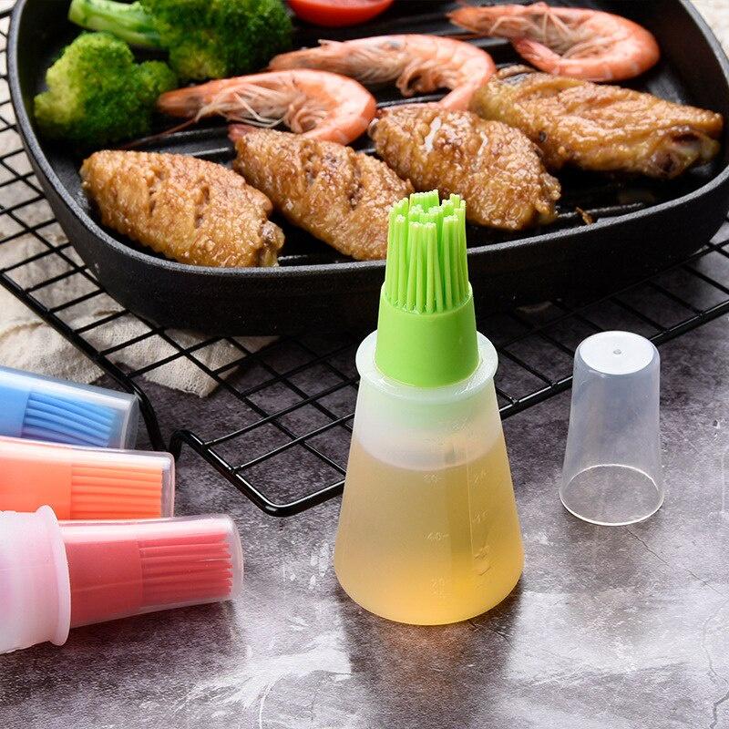 1Pc Portable Silicone Oil Bottle With Brush Grill Oil Brushes With Cover Liquid Oil Pastry Kitchen Bake BBQ Brush Kitchen Tools