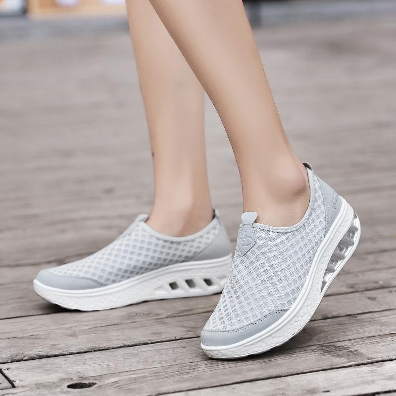 Giày Sneaker Thể Thao Cho Nữ