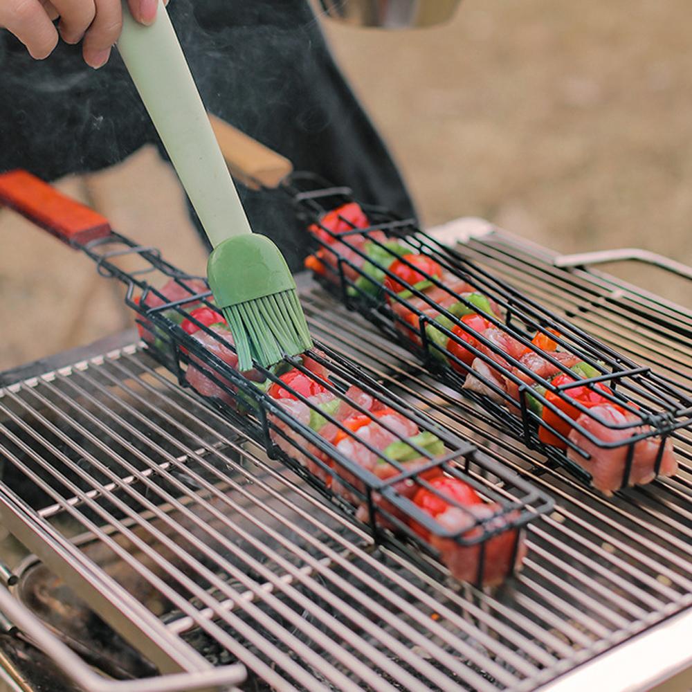 Camping BBQ Grilling Basket Charcoal Grill Outdoor Grill Tool Picnic Portable Wood Handle Roasting Meat Accessories