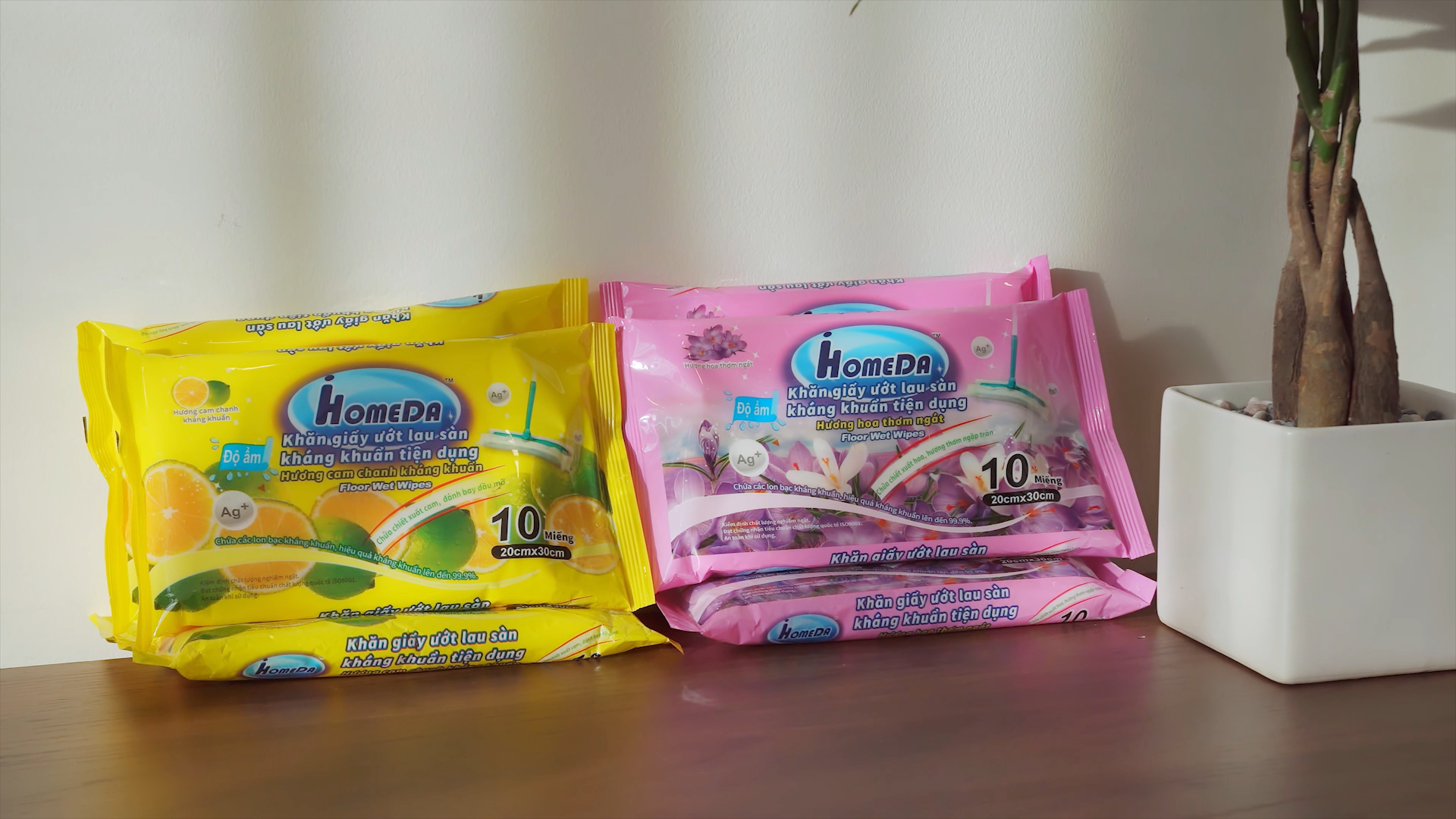 Khăn ướt lau sàn kháng khuẩn tiện dụng IHomeDa - Hương Cam ( 10 miếng ) - iHomeda anti bacteria floor and kitchen wet wipes - Orange Lime Scent ( 10 sheets per package)