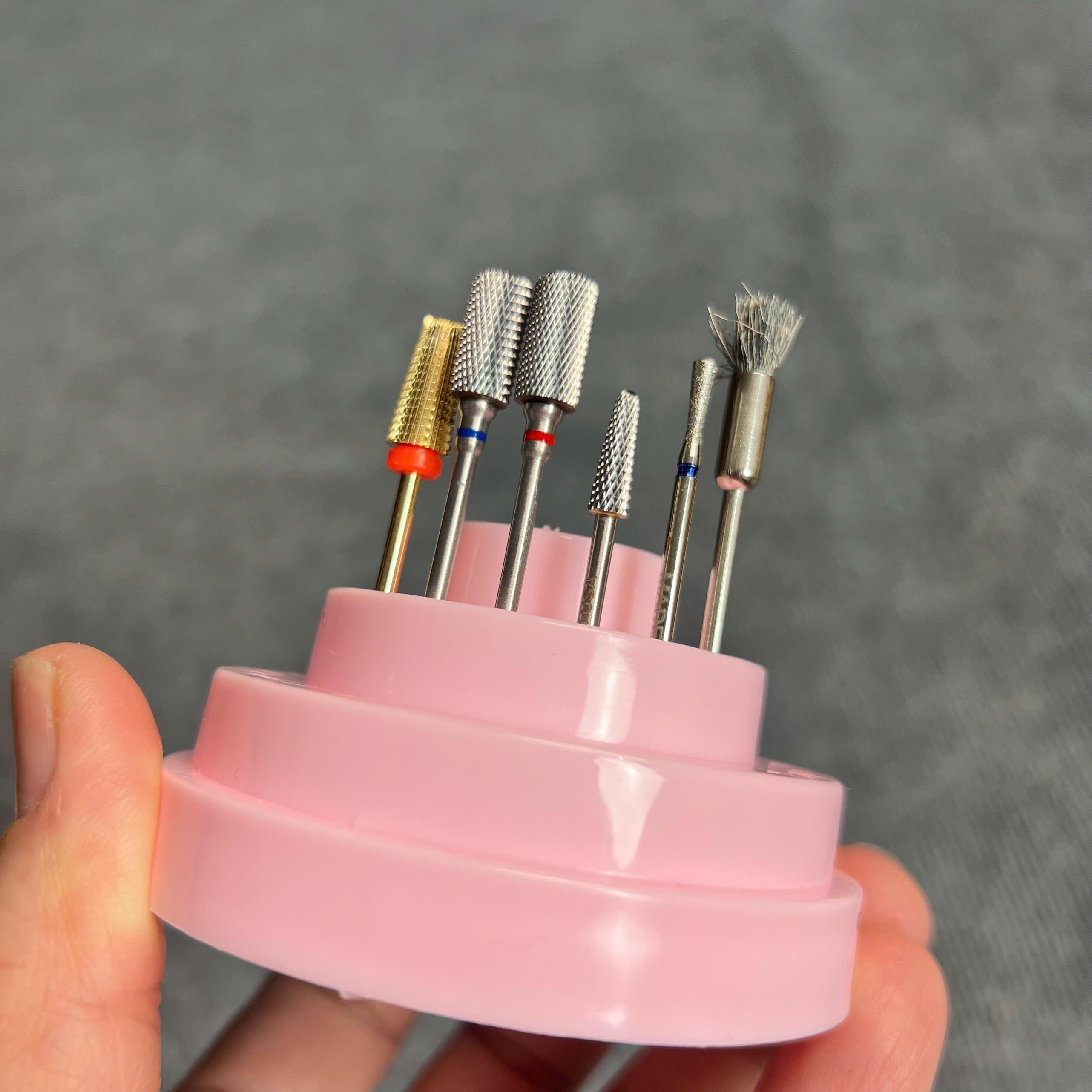 Combo 5 Đầu Mài Titan Đa Năng Mạ Vàng Tặng Chổi Vệ Sinh Đầu Mài phá gel Chuyên Dụng Làm Nail Cá Nhân Tại Nhà Và Tiệm Spa