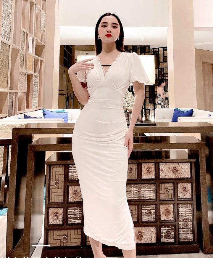 ĐẦM BODY CỔ V VIỀN REN  13778