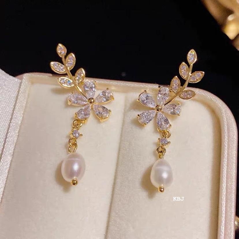 Bông tai bạc thời trang chất liệu bạc s925 MS088