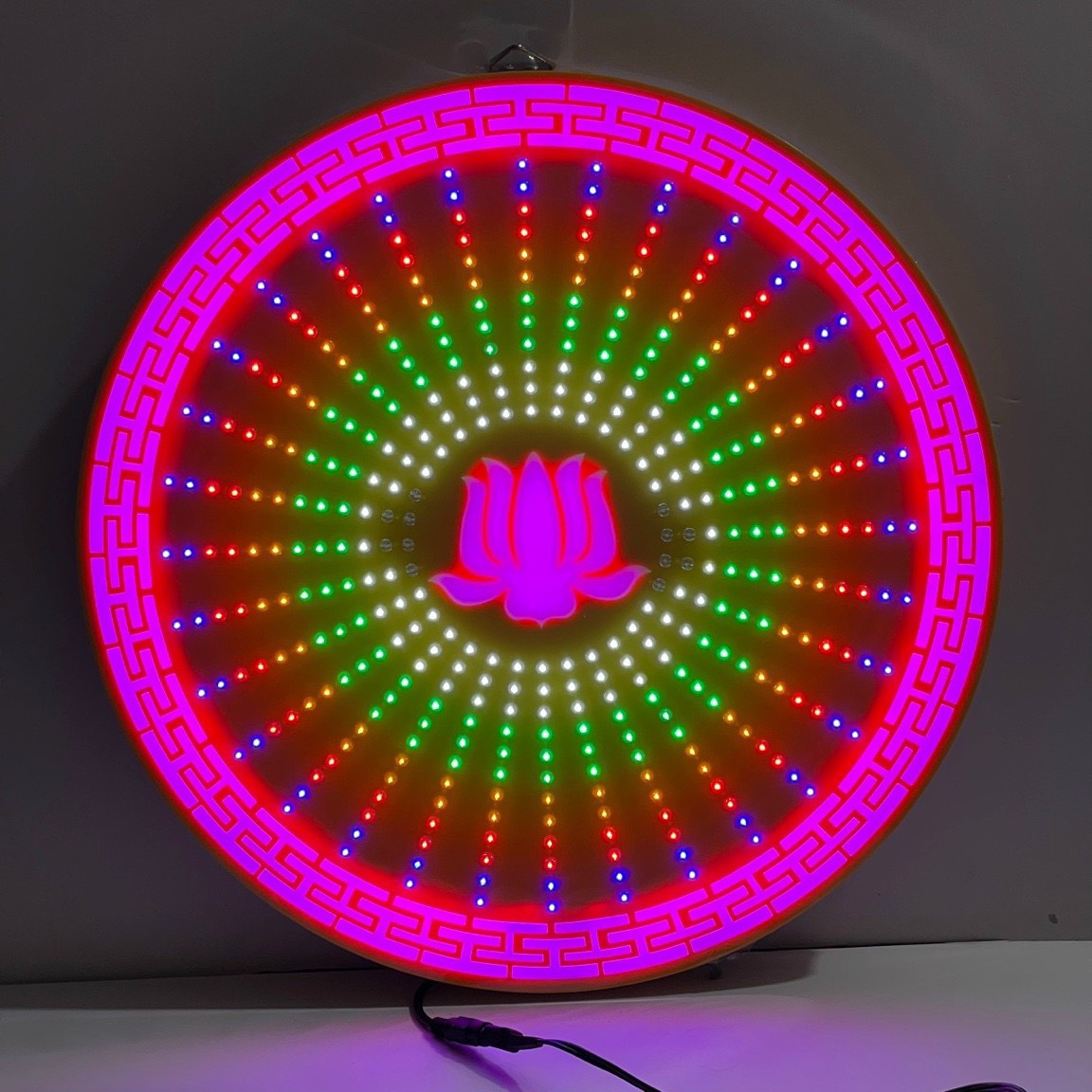 ĐÈN THỜ HÀO QUANG LED 32 KIỂU VIỀN HOA VĂN 30CM - 40CM