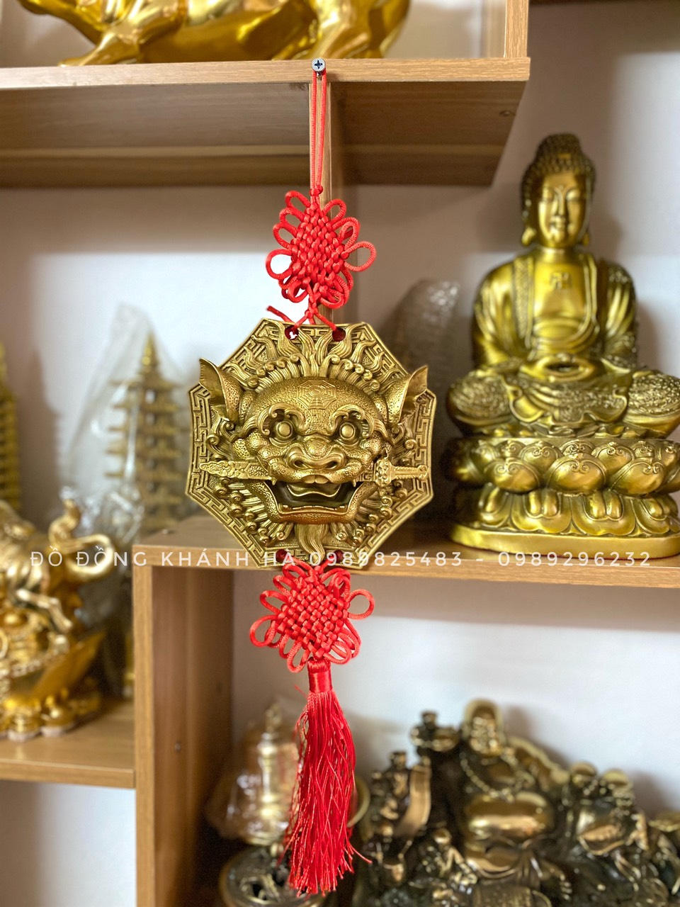 Mặt hổ phù ngậm kiếm phong thuỷ bằng đồng