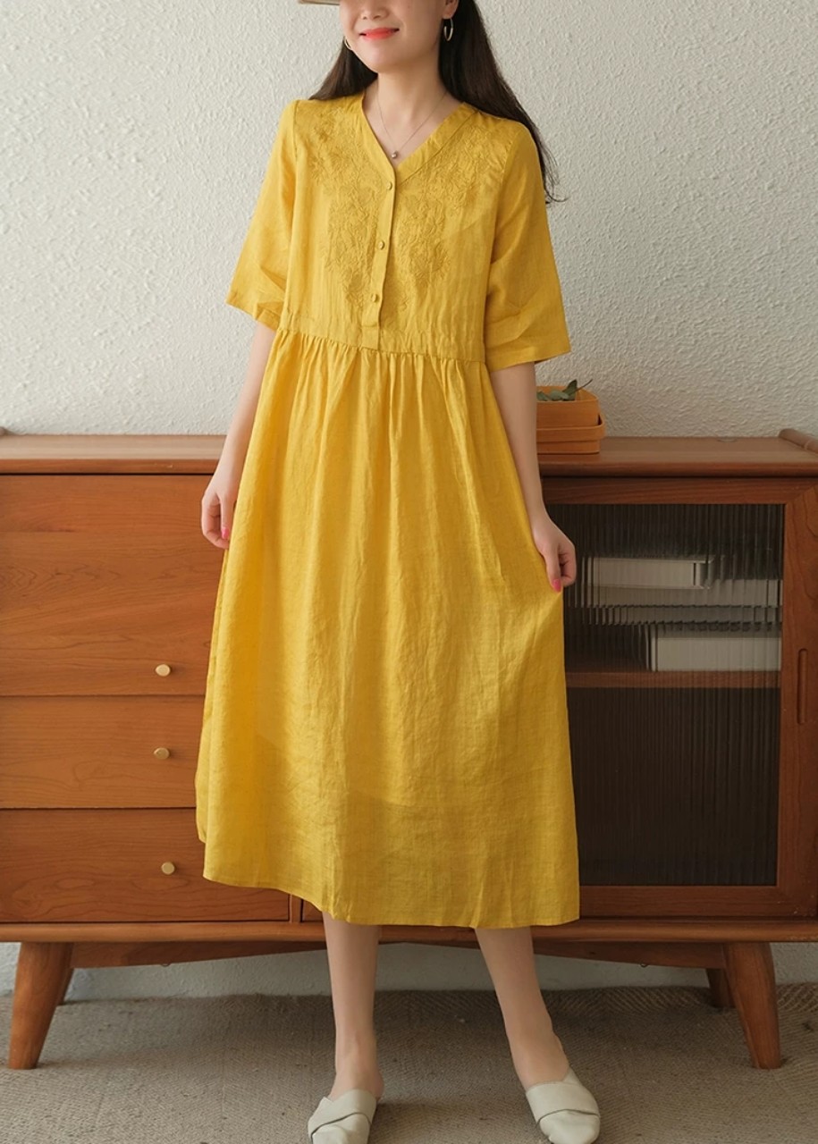 Đầm linen dáng dài cổ tim thêu hoa, Váy linen suông nữ thắt eo phong cách retro AH189