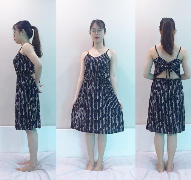 Đầm hở lưng cột nơ