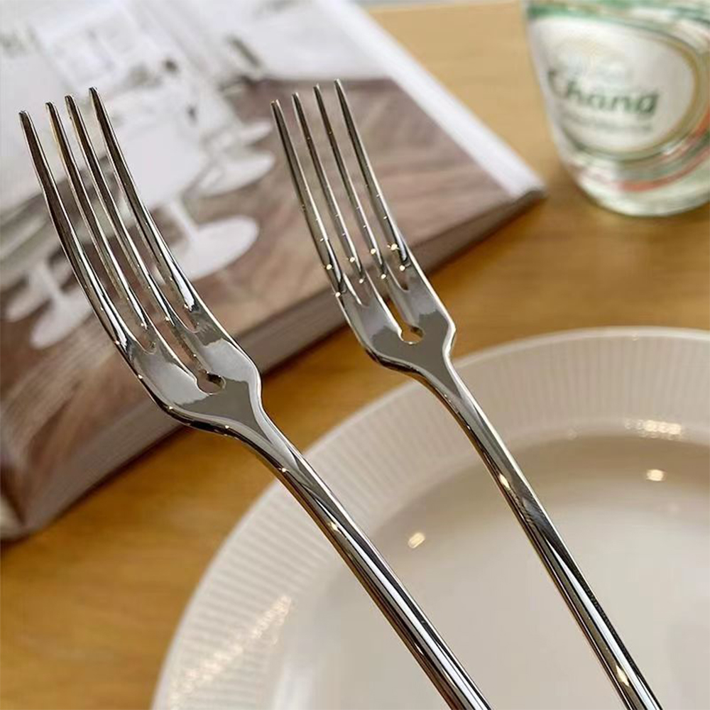 Combo 5 nĩa inox không gỉ nhỏ gọn phù hợp ăn trái cây, bánh ngọt sang trọng đa năng