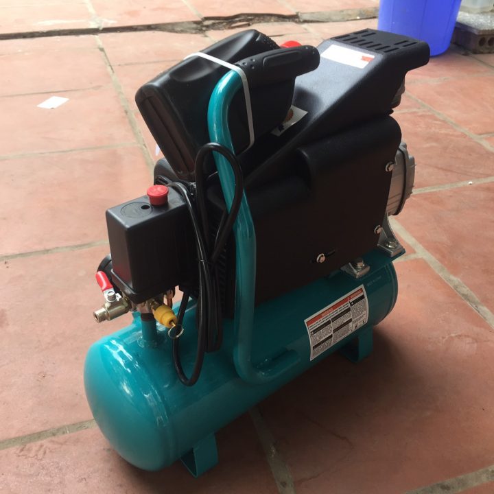 MÁY NÉN KHÍ CÓ DẦU LIỀN TRỤC 12L ROMANO RM4212 - HÀNG CHÍNH HÃNG