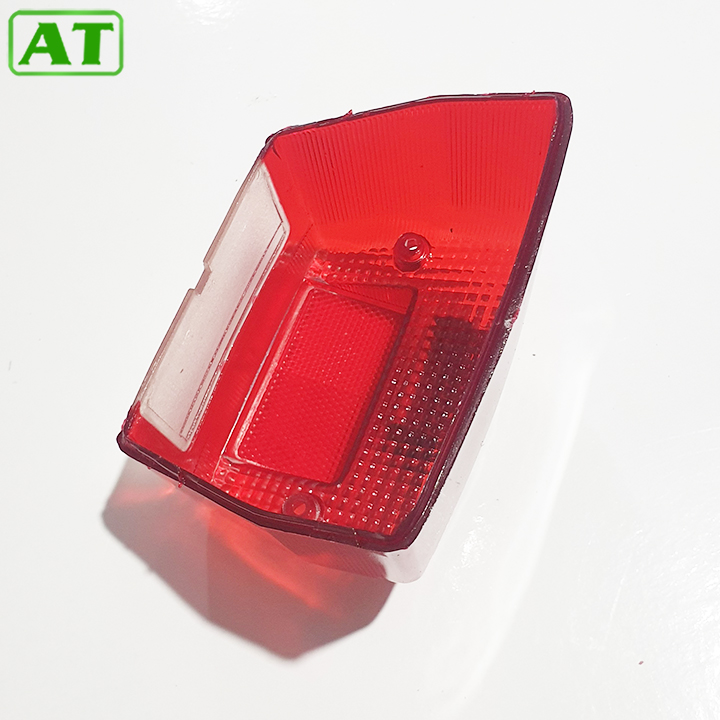 Nắp Đèn Hậu Xe Cub 82 DD Nhựa Đỏ Hàng Đẹp