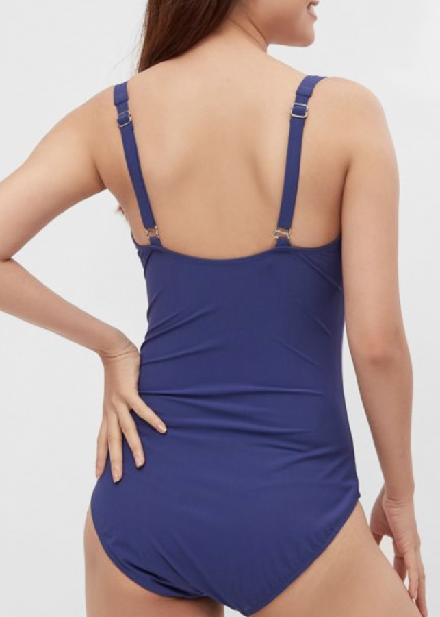Monokini xếp ly phía trước