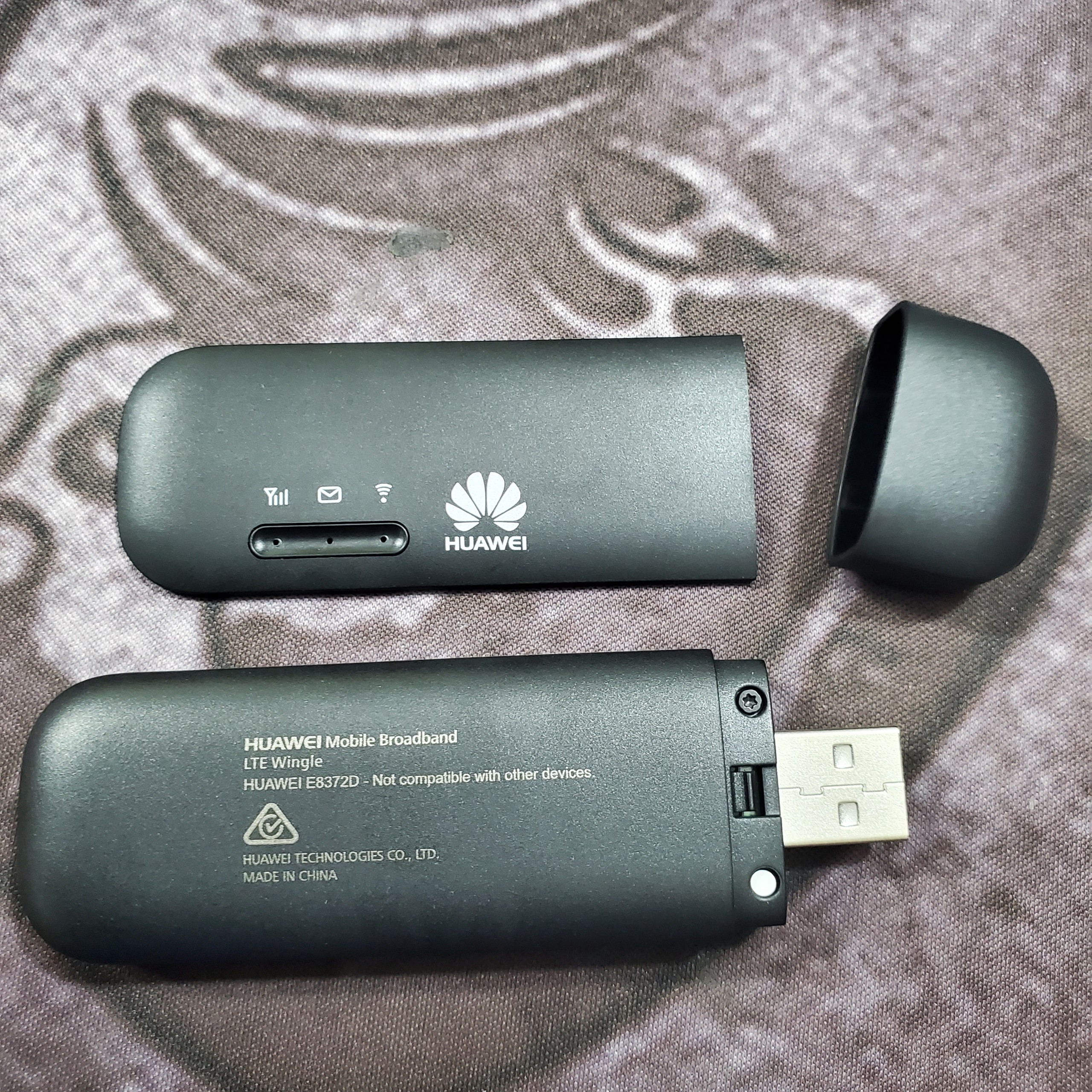 Huawei E8372 Đen | USB 4G phát wifi Huawei E8372 tốc độ cao - Hàng nhập khẩu