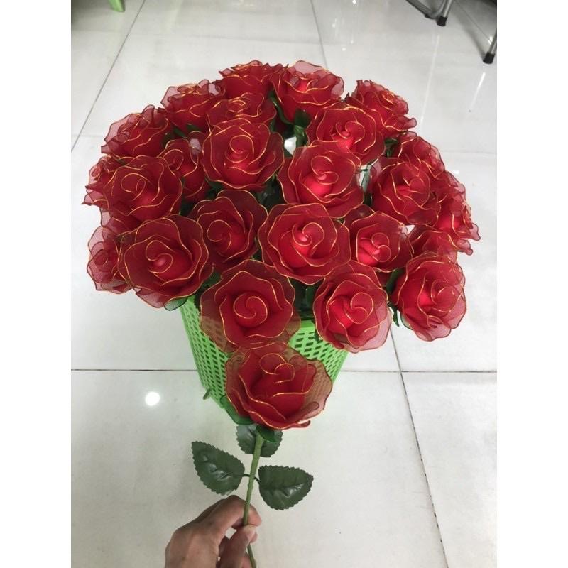 Combo 9 bông hoa và 2 bụi cỏ điểm