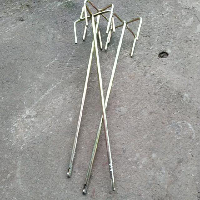 Gậy quấy sơn chân khoan bê tông