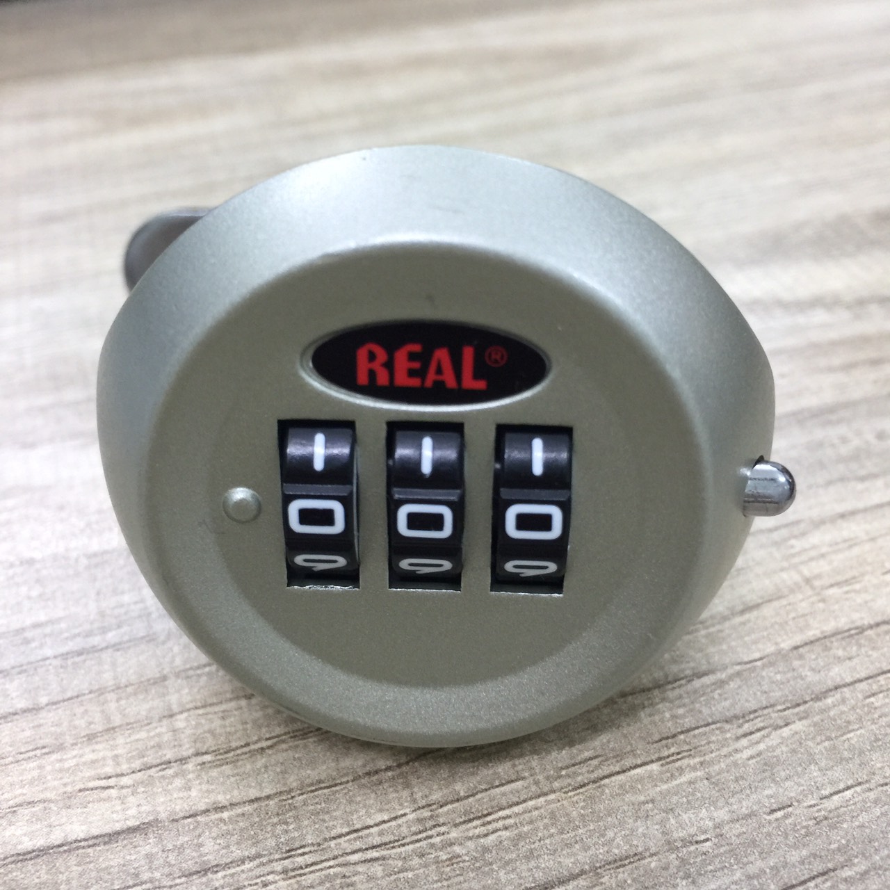 Khóa tủ mật mã Real 3 số không chìa màu bạc RL9047-20 36.6mm cho tủ dày 0.6~30mm
