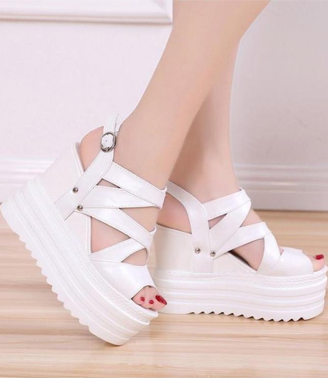 Giày Sandal nữ đế xuồng cá tính S114