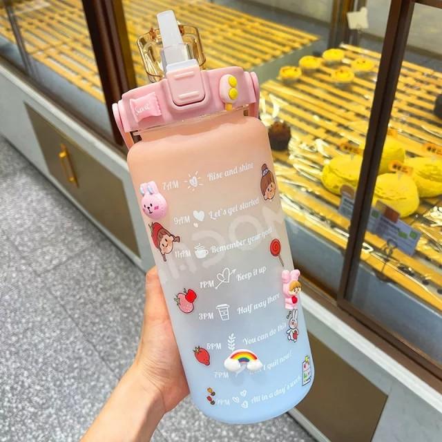 Bình Đựng Nước 2L Có Vạch Báo Giờ Uống Nước Dễ Thương