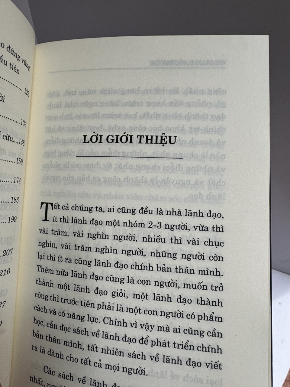 TRÍ TUỆ CỦA BULLFROG - Lãnh Đạo Thật Đơn Giản Nhưng Cũng Không Dễ Dàng – William H. McRaven – Bestbooks – NXB Dân Trí
