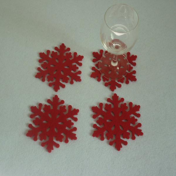 4 x Christmas Felt Cup Coaster Mat Pad Table Placemat Dinner Decor