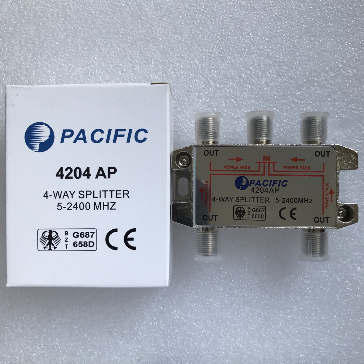 Bộ Chia 4 Pacific 4204AP Dùng Chia Chảo, Truyền Hình Cáp, Anten KTS - Hàng Nhập Khẩu