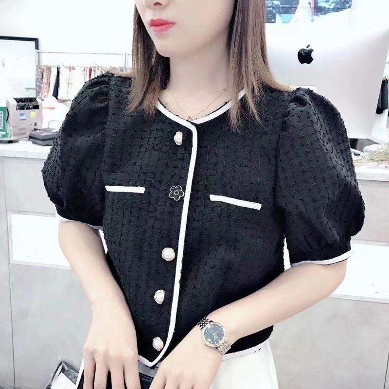 Áo sơ mi viền xốp nhiều màu sắc