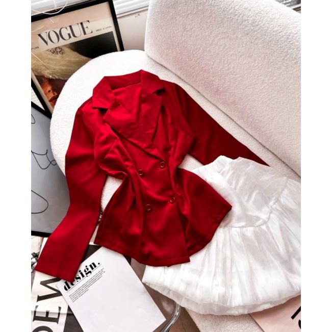 SET ÁO VEST ĐỎ CHÂN VÁY TRẮNG