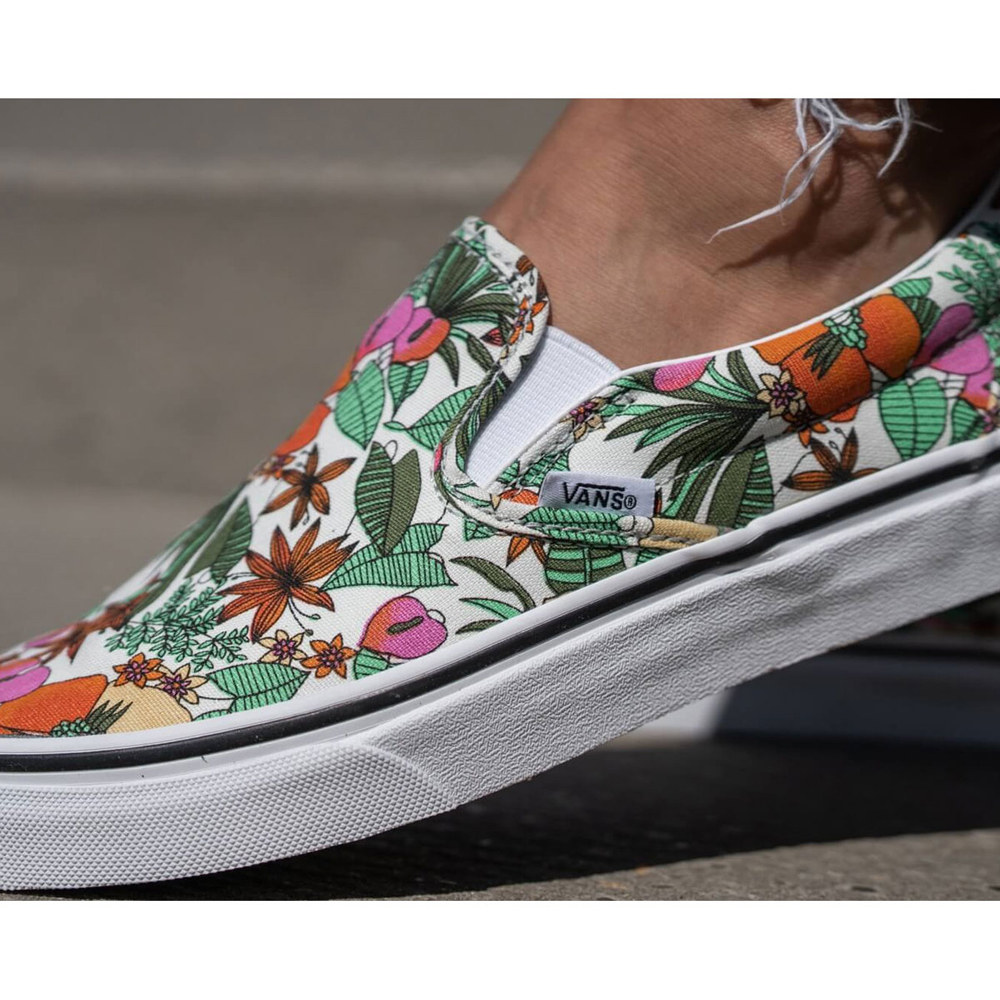 Giày Vans Slip On Multi Tropic VN0A4U38WS9