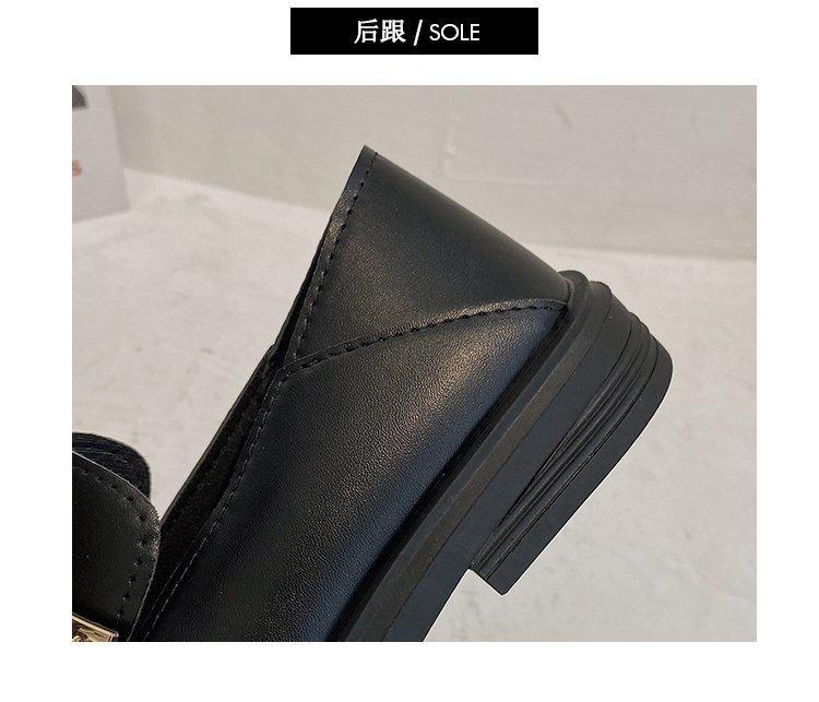 Giày lười đế phẳng khuy kim loại mang thường ngày