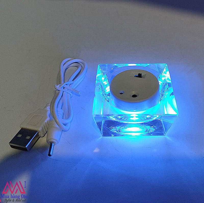 Quà tặng pha lê khắc 3D Laser đế led cung Cự Giải - Cancer