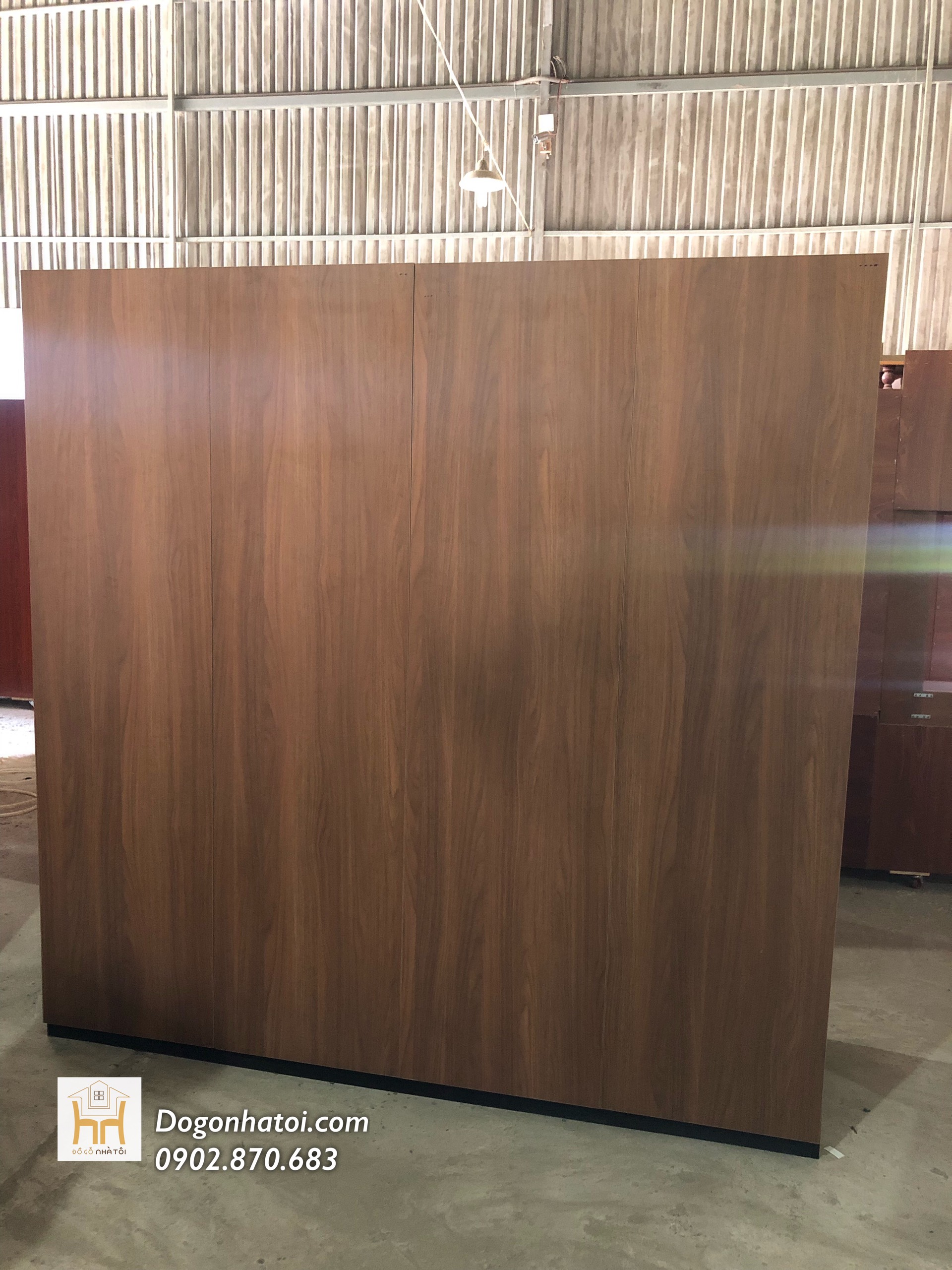 Tủ quần áo vân gỗ óc chó 4 Cánh - TA204 - Đồ Gỗ Nhà Tôi.