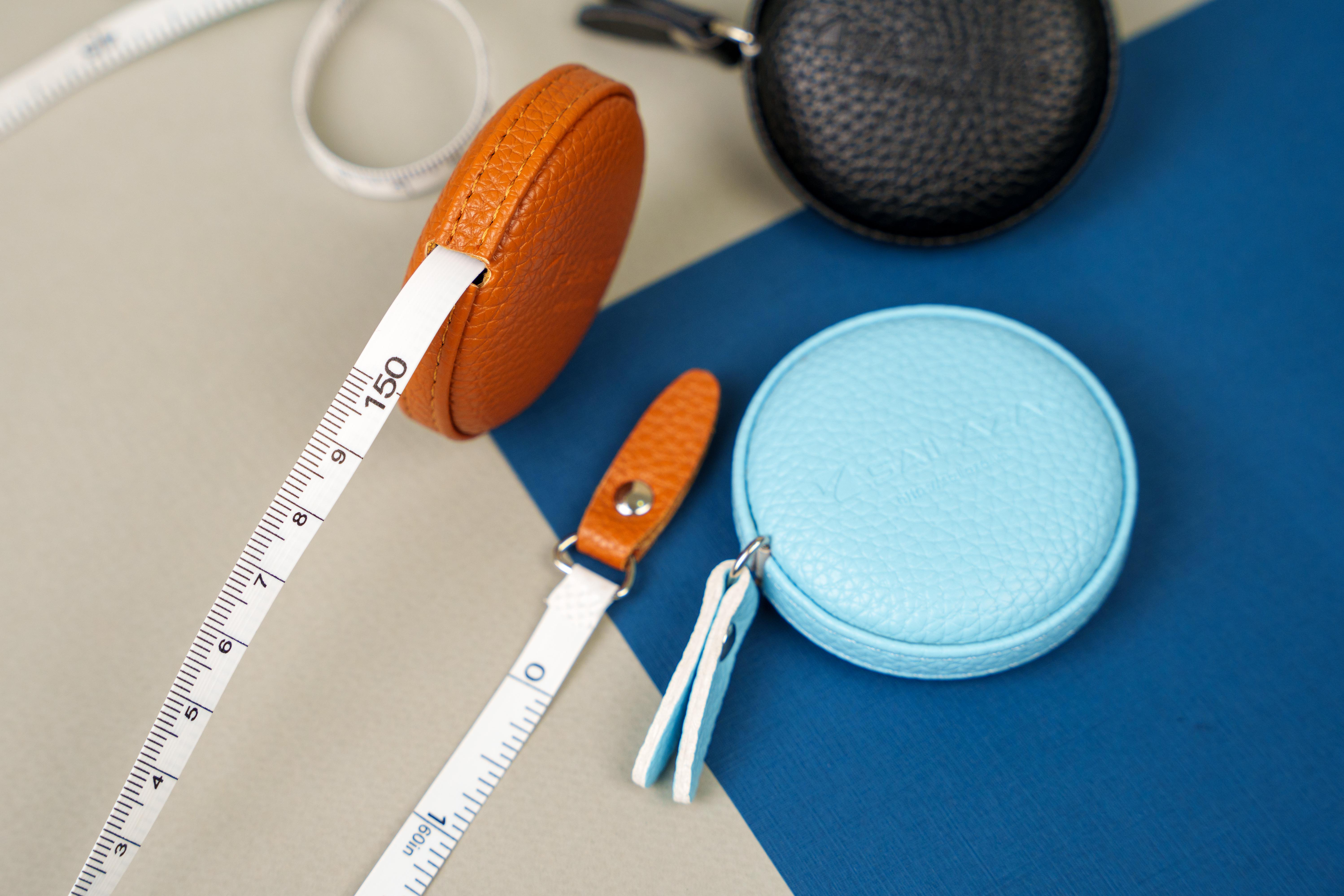 Thước đo vòng eo tự rút, thước dây bọc da Sailaza kích thước 150cm