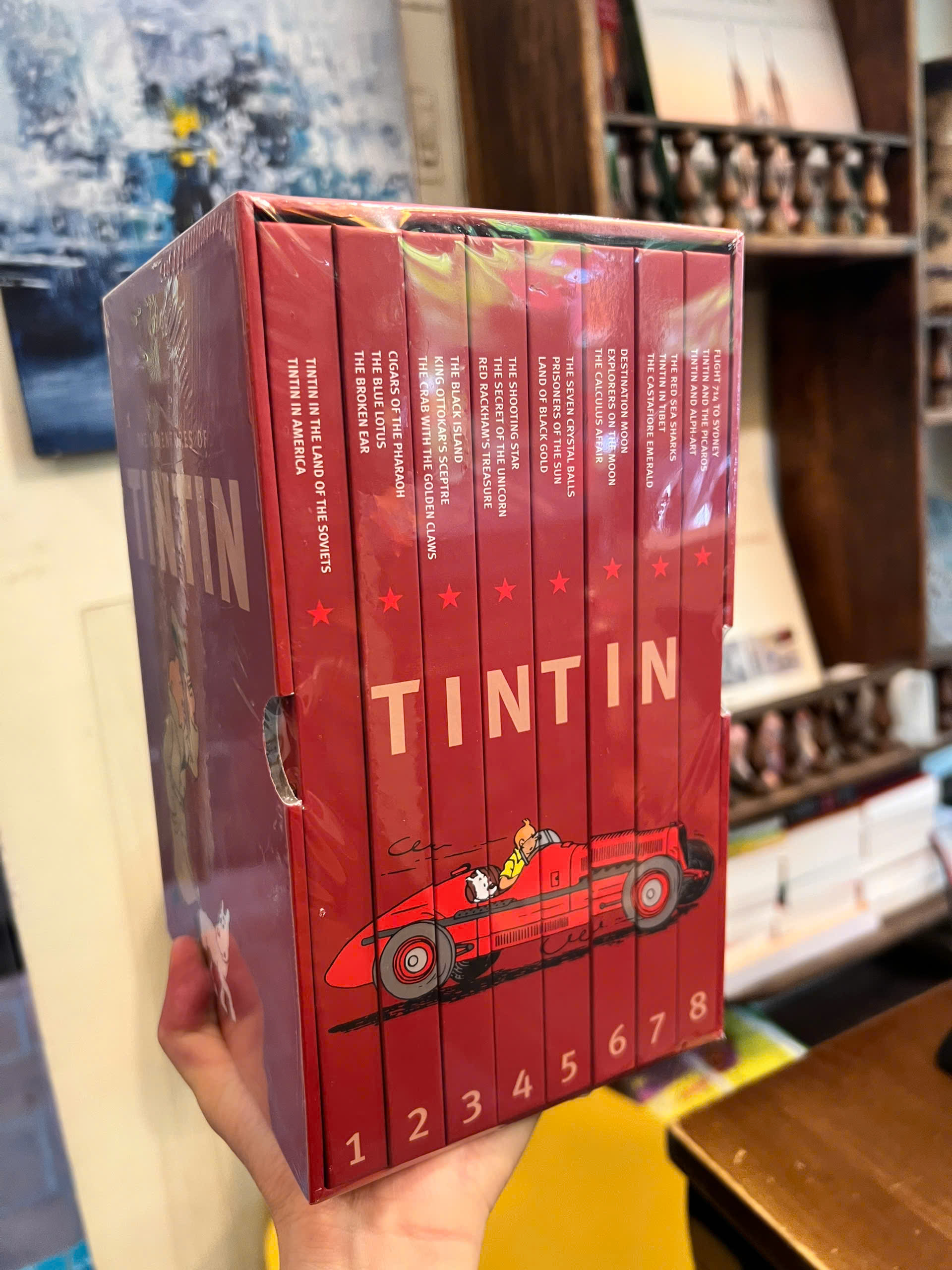 Sách - The Adventures of Tintin: 8 Hardcover Volumes by Hergé | Hộp 8 cuốn / Bìa cứng / Ngoại văn