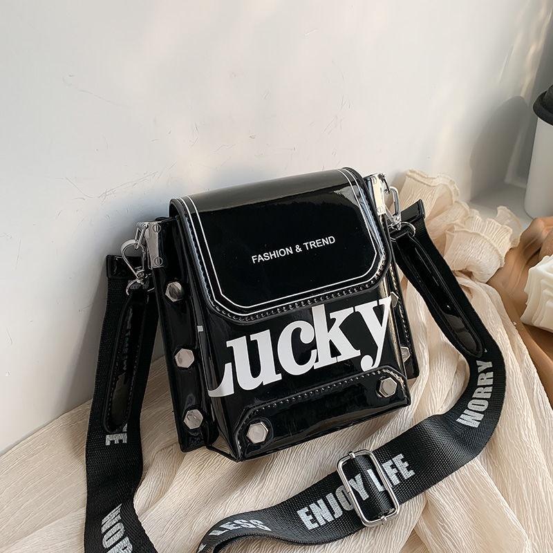 Túi da đeo vai đựng điện thoại phong cách thời trang 2021