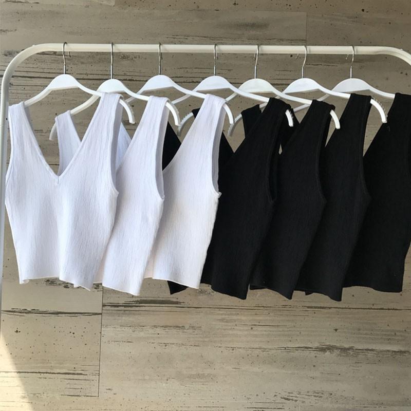 Áo không tay cổ chữ V thiết kế ôm sát tôn dáng