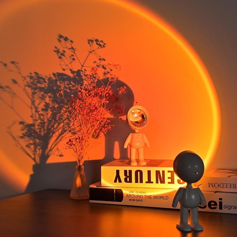 Đèn Ngủ Hình Robot Chiếu Hoàng Hôn 7 Màu RGB Độc Đáo