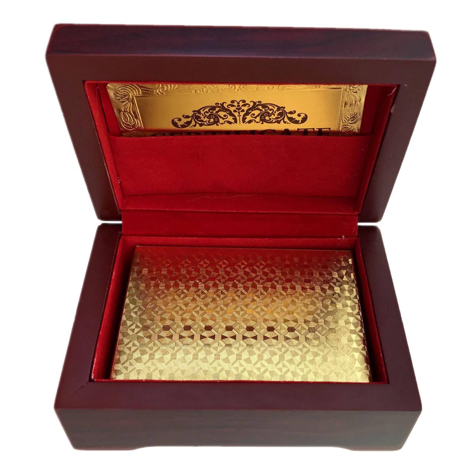 Thẻ Poker Vàng Với Bộ Thẻ Chơi Chống Thấm Nước