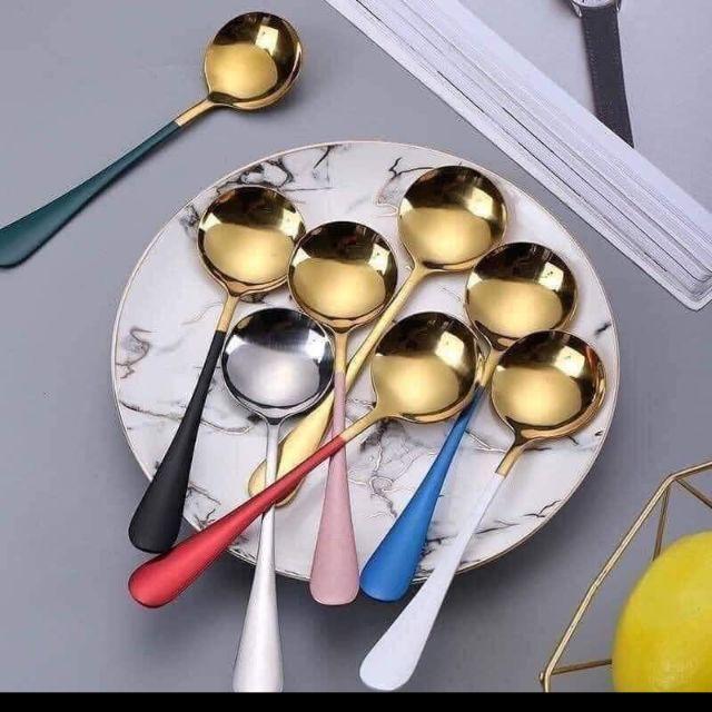Bộ 5 thìa mạ vàng