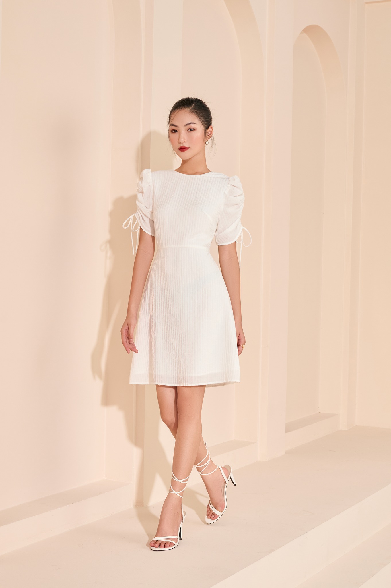 OLV - Đầm Emma Ruched Dress